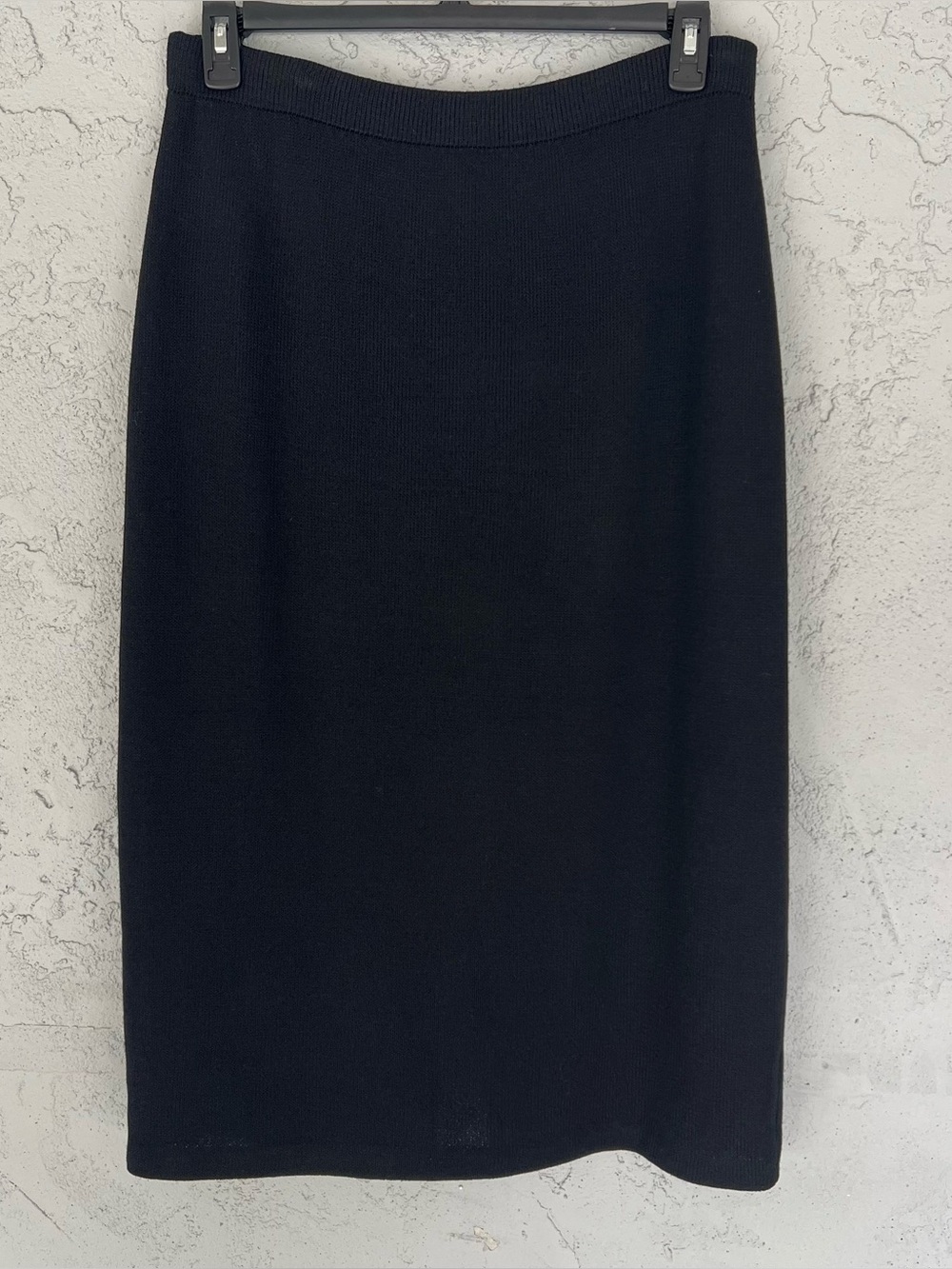 St. John Black Knit Pencil Skirt 14 Pull On Career Office Quiet Luxury Office